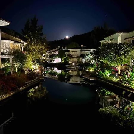 Sea Canal Townhouse * Göcek